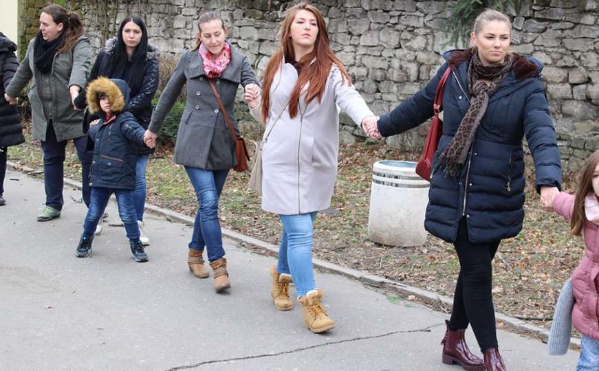 Protest majki u Banjoj Luci: Nadaju se razumijevanju Željke Cvijanović
