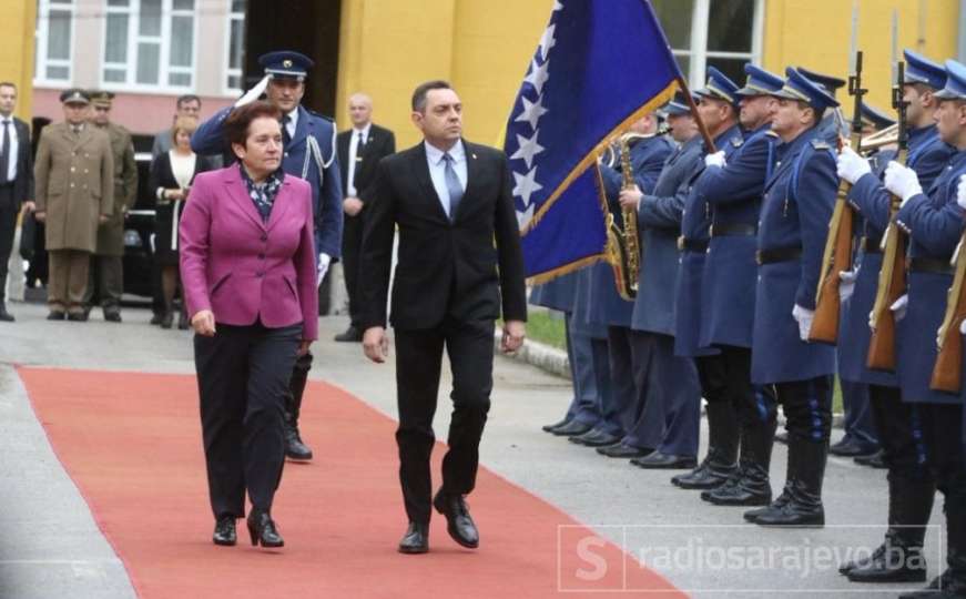 Vulin u Sarajevu poručio: Srbija je okrenuta miru i važna nam je stabilna BiH