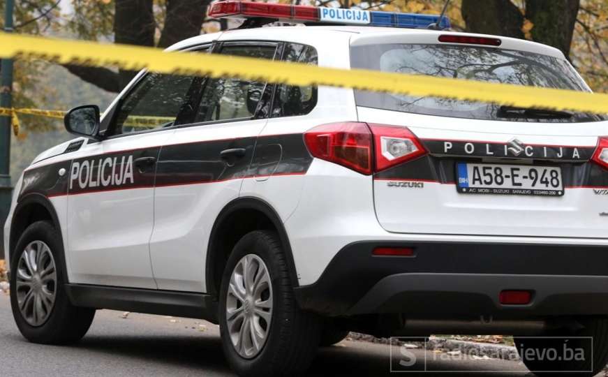 Dvojica muškaraca iz Goražda pokušali oteti Sarajku, spriječila ih policija