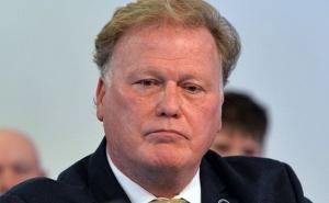 Ubio se republikanski senator optužen za seksualno zlostavljanje tinejdžerke 