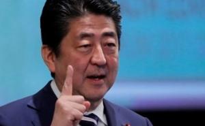Japanski premijer otvorio Instagram nalog i za 24 sata dobio 36.000 pratilaca 