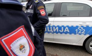 Pobjegli na motoru s ukradenih 10.000 KM: Banjalučka policija traga za pljačkašima 