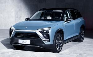 Nio ES8: Kineski električni SUV objavio rat Teslinom Modelu X