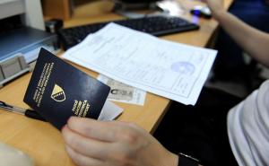 Avramopoulos: Želimo održati bezvizni režim s BiH, ali neophodni su dodatni napori