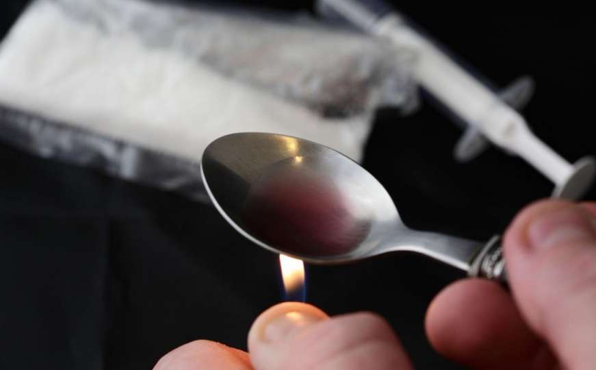 Nova droga uzela maha: Jeftinija je od heroina, a razara ljudsko tkivo