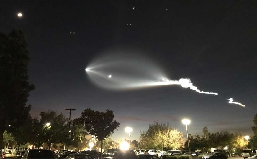 Lansiran Falcon 9: Nikad viđena svjetla iznad Los Angelesa uzbunila stanovnike