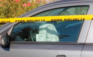 Teška saobraćajna nesreća u Bihaću: Jedna osoba poginula, dvije povrijeđene