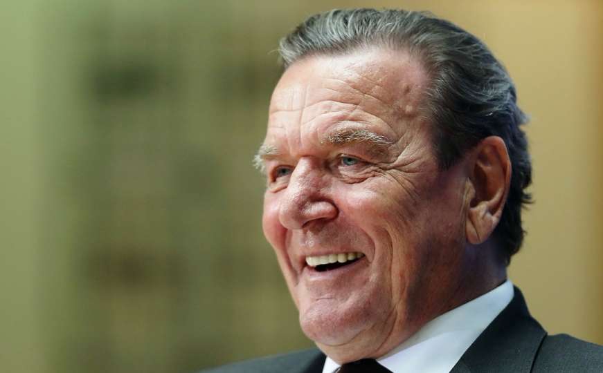 Schröder: Sve bi bilo u redu da sam na čelu američke firme, a ne ruske