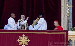 Papa Franjo: Vjetrovi rata pušu širom svijeta