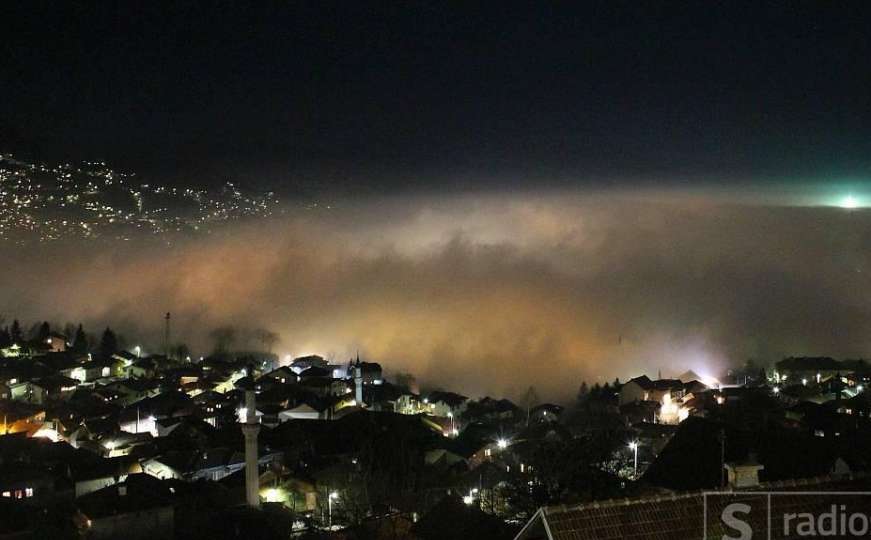 Gusta magla prekrila Sarajevo, zrak vrlo zagađen