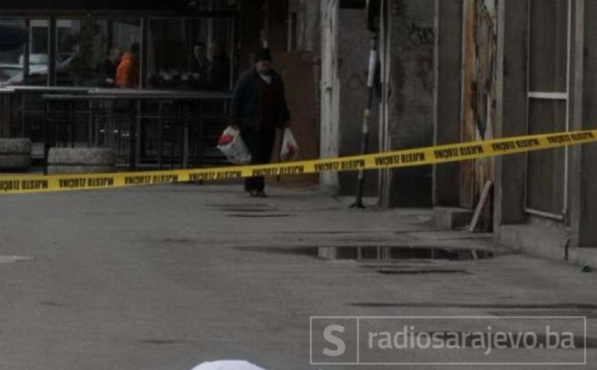 Žena skočila sa 13. sprata zgrade u Tuzli