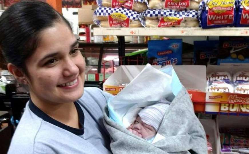 Žena se porodila usred prodavnice i donijela na svijet zdravu bebu