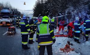 Tragedija: Bosanac kamionom pregazio zemljake kojima se pokvario automobil