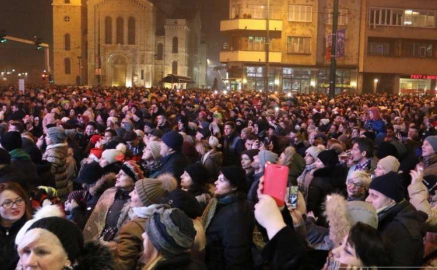 Doček Nove godine bez incidenata, obračun noževima u ulici H. Čemerlića