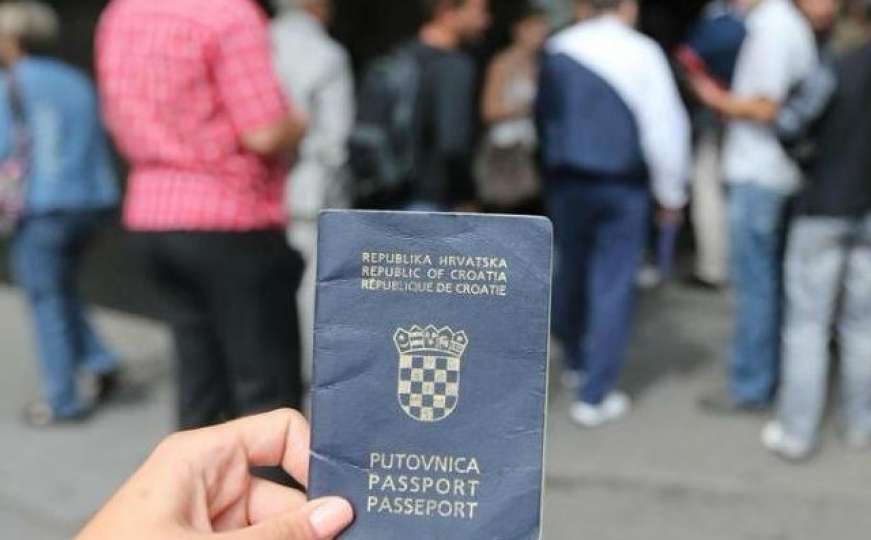 Hrvati dobivaju e-putovnice: Nema više čekanja na šalteru