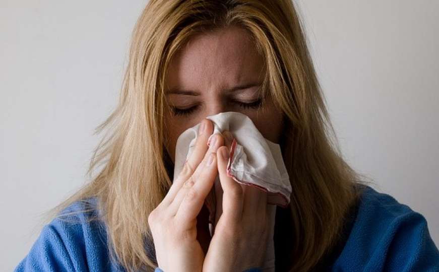 Pet najbitnijih simptoma: Kako razlikovati gripu od prehlade?