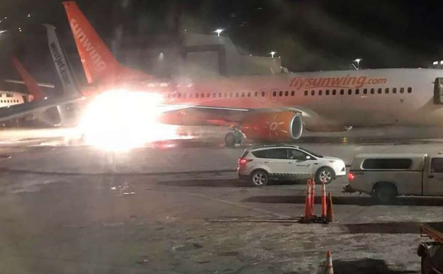 Toronto: Sudar putničkih aviona na tlu, vatra izazvala paniku među putnicima
