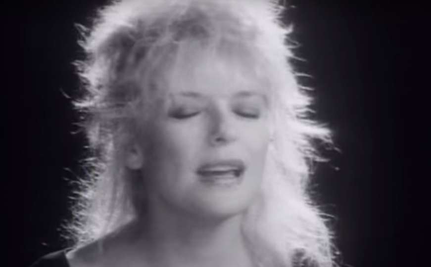Čuvena po hitu "Ella, elle la": Umrla slavna pjevačica, pobjednica Eurosonga