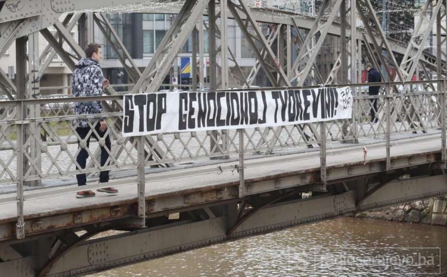 BPNP: U Sarajevu postavljen transparent "Stop genocidnoj tvorevini"