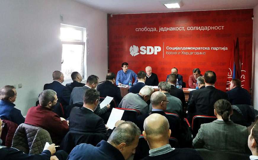 SDP BiH okuplja stranke u RS-u u alternativni Proevropski blok bez SDA