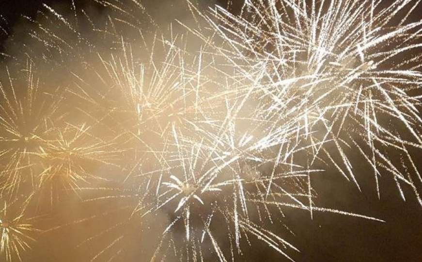 U Mostaru spektakularnim vatrometom obilježena kineska nova godina 