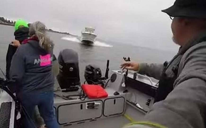 Penzionisani policajac gliserom naletio na čamac, ribari jedva izvukli živu glavu