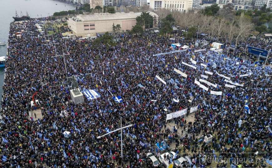 Više od 100.000 Grka na ulicama zbog riječi "Makedonija"