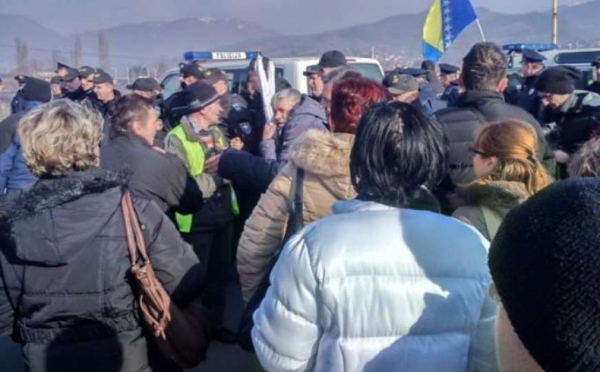 SDP: Fadil Novalić je odgovoran za sukob policije i radnika Željezare