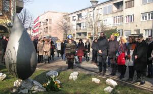 Tuzlaci odali počast žrtvama holokausta