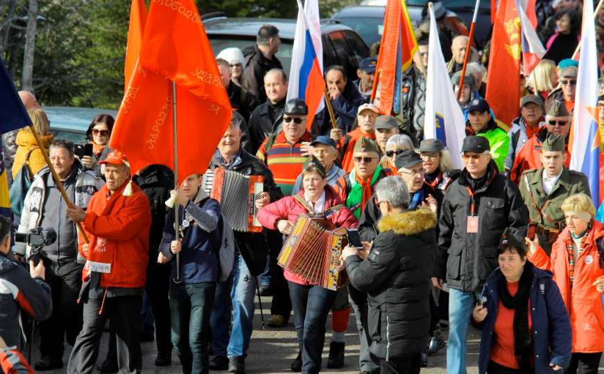 Gotovo 20.000 građana prisjetilo se Igmanskog marša: Antifašizam nema alternativu