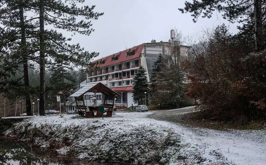 Hotel strave u Višegradu: Turisti spavaju i kupaju se na mjestima ubistava