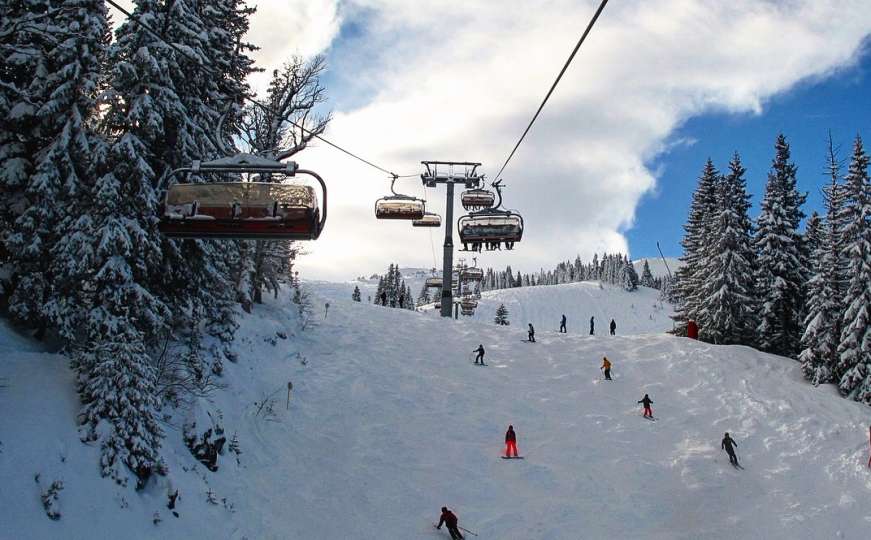 Rekordna posjećenost: Za vikend na Jahorini uživalo 10.000 skijaša i bordera