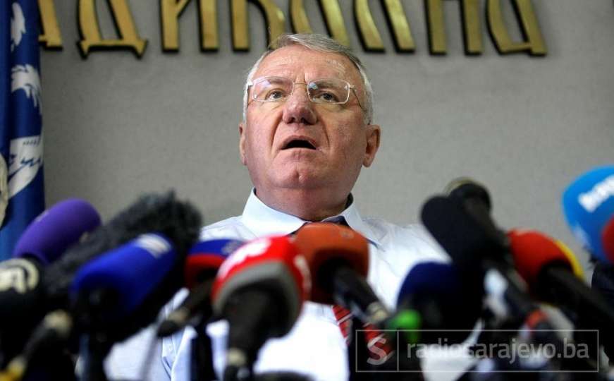 Krnjić: Vojislav Šešelj odustao od invalidske penzije u BiH