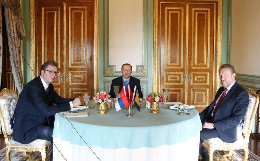 Vučić nakon sastanka u Istanbulu: Gradit ćemo dva autoputa Beograd - Sarajevo