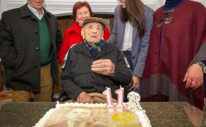 Tek što je proslavio 113. rođendan: Preminuo najstariji čovjek na svijetu