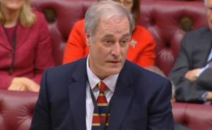 Pošteni političar: Britanski lord dao ostavku jer je zakasnio na sjednicu