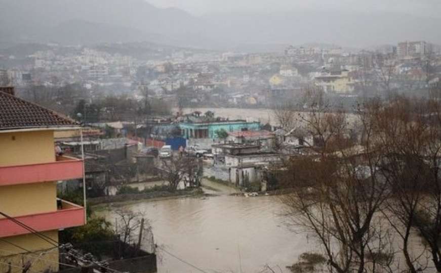 Veliko nevrijeme u Albaniji, poginula najmanje jedna osoba
