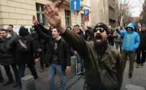 Skup podrške M. Nediću: Snimci nacističkih pozdrava iz Beograda šokirali regiju