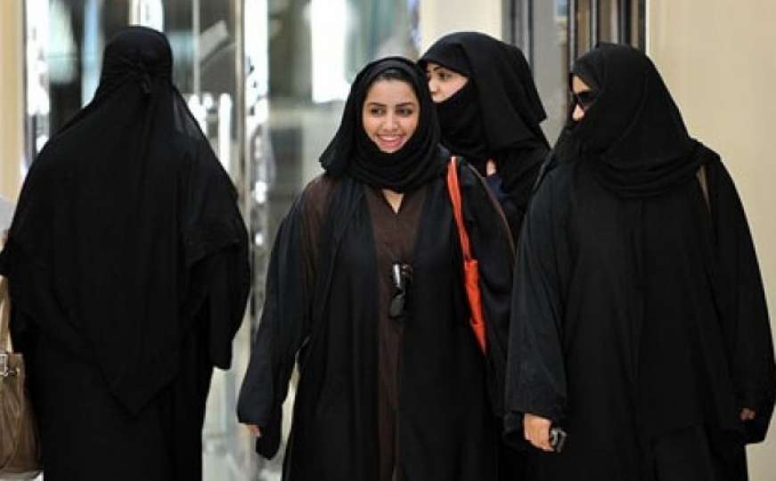 Sve veće slobode za žene u Saudijskoj Arabiji: Ne moraju više nositi abaje