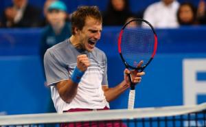 Pobjeda koja će se pamtiti: Svi su željeli selfie s Mirzom Bašićem