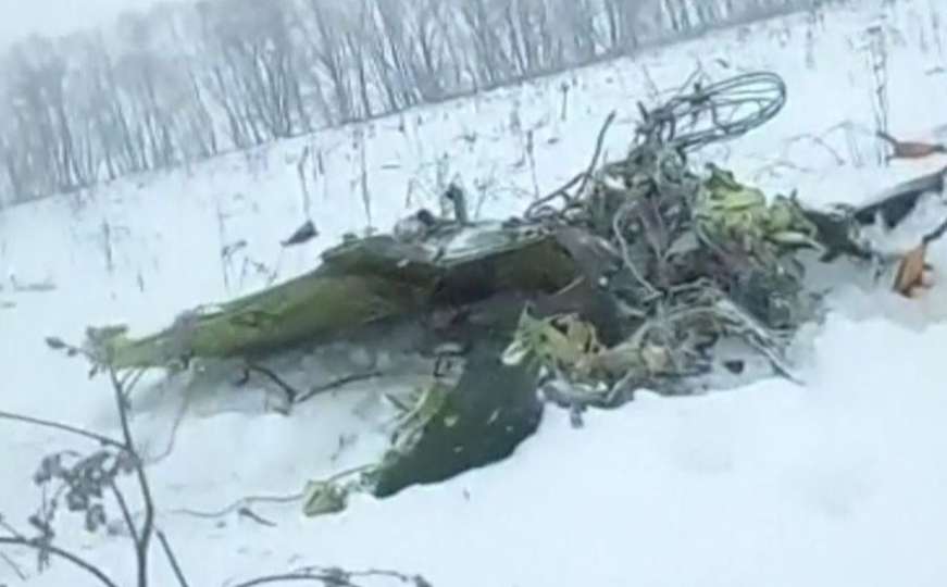 Nakon pogibije 71 osobe: Objavljen snimak pada ruskog aviona 