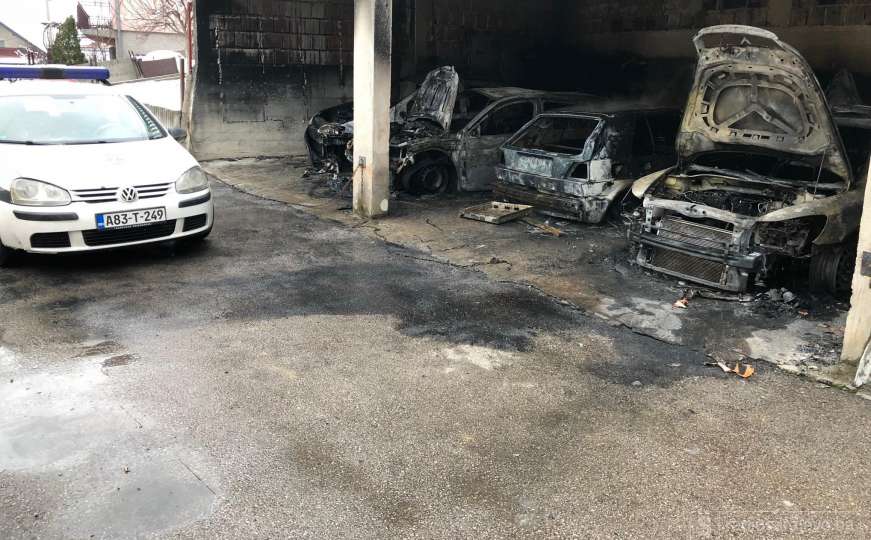 Zapaljena garaža i četiri vozila bivšem Radončićevom vozaču Arminu Cibri