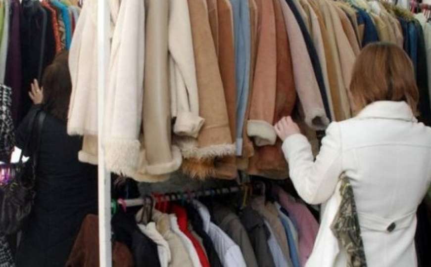 Građani sve češće kupuju polovnu odjeću: Kupci svi - od studenata do penzionera