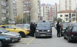 Nudili namještanje tendera: Uhapšena dva radnika Direkcije za puteve KS