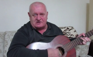 Slijepi muzičar ostvario san: Snimio pjesmu sa Dubiozom kolektiv