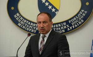 Crnadak: Značajna predaja odgovora na Upitnik EK-a Junckeru