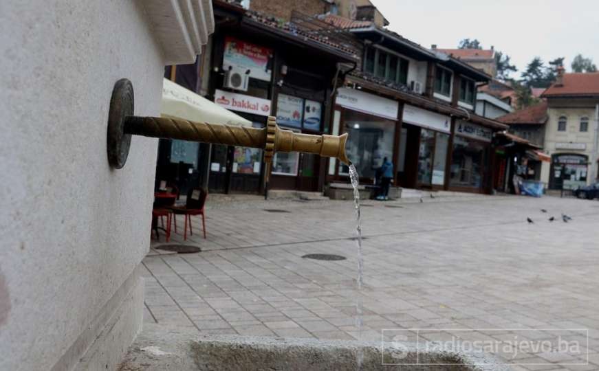 Popravke i dalje traju: Veći dio Sarajeva i danas bez vode do 17 sati
