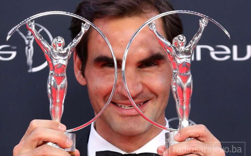 Švicarac se rasplakao: Emotivno obraćanje Federera na dodjeli sportskog Oscara