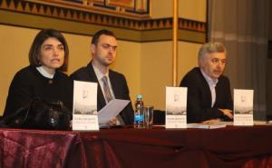 U Vijećnici predstavljen zbornik "Isa-beg Ishaković i njegovo vrijeme"