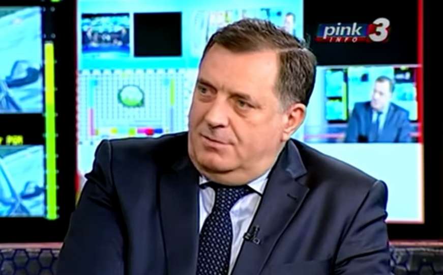 Dodik: Kad budem izabran u Predsjedništvo BiH, iza mene mora stajati zastava RS-a